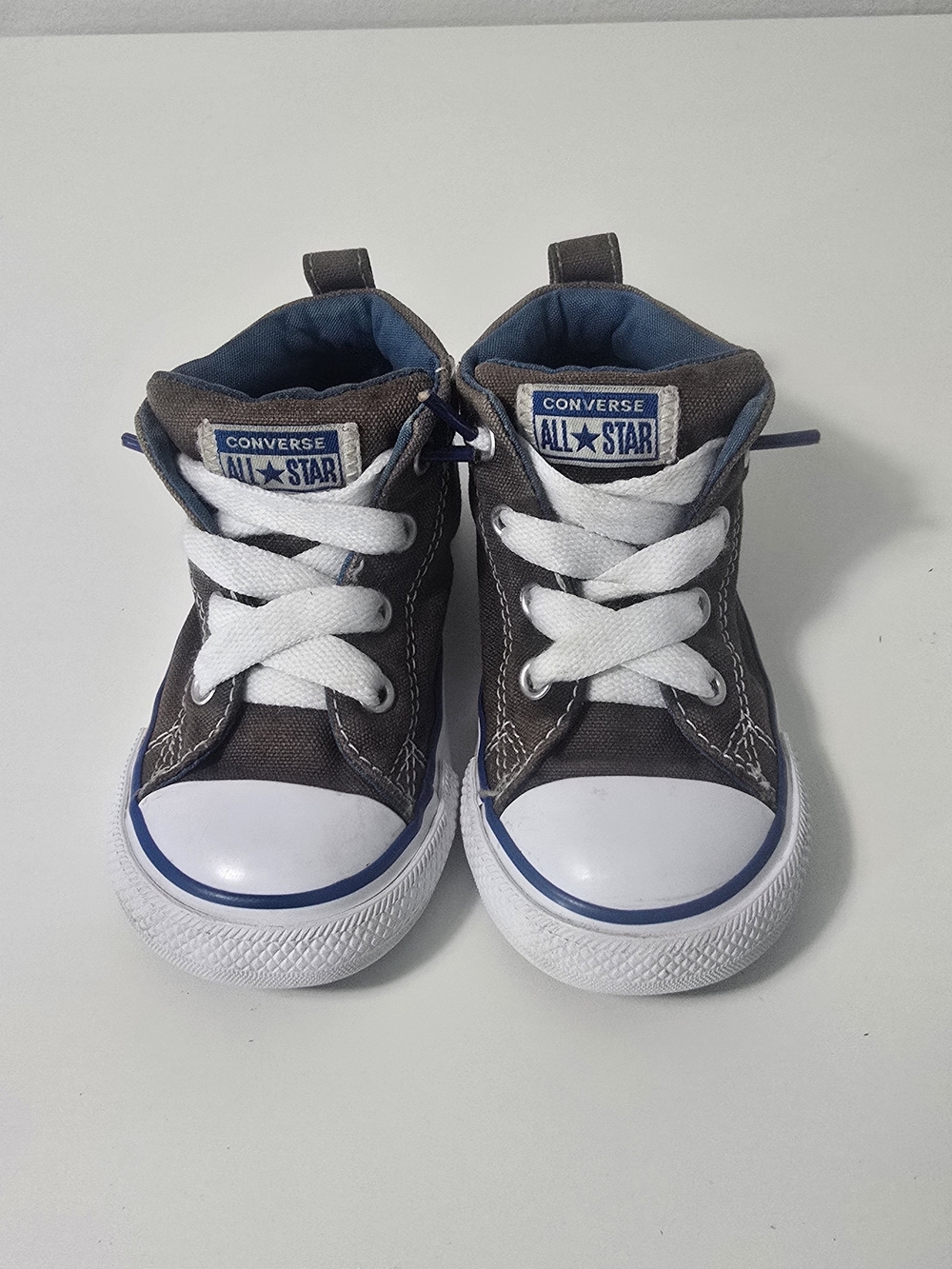 Converse All Star High Top Sneakers Gray & Blue Size 6 US